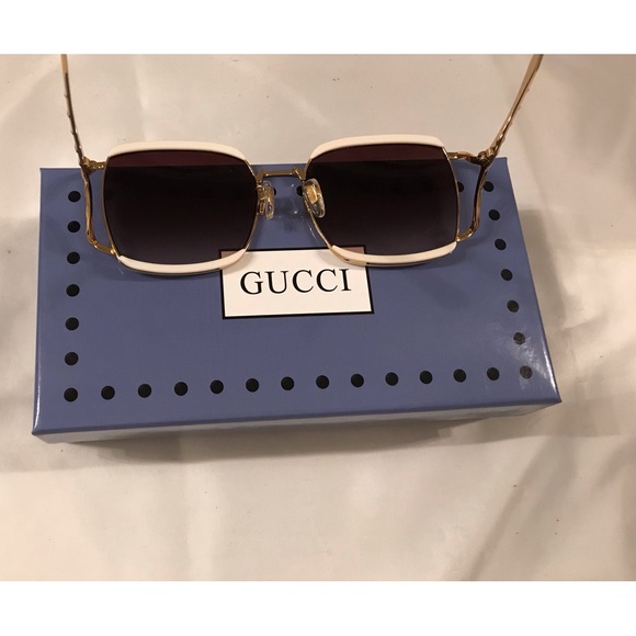 Gucci Ivory Frames / Sunglasses - Picture 7 of 7